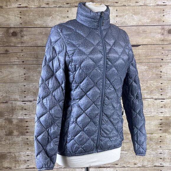 32 Degrees Heat Sz XS Women’s Ultra-Light Jacket  Used on Gray Color - Picture 2 of 13